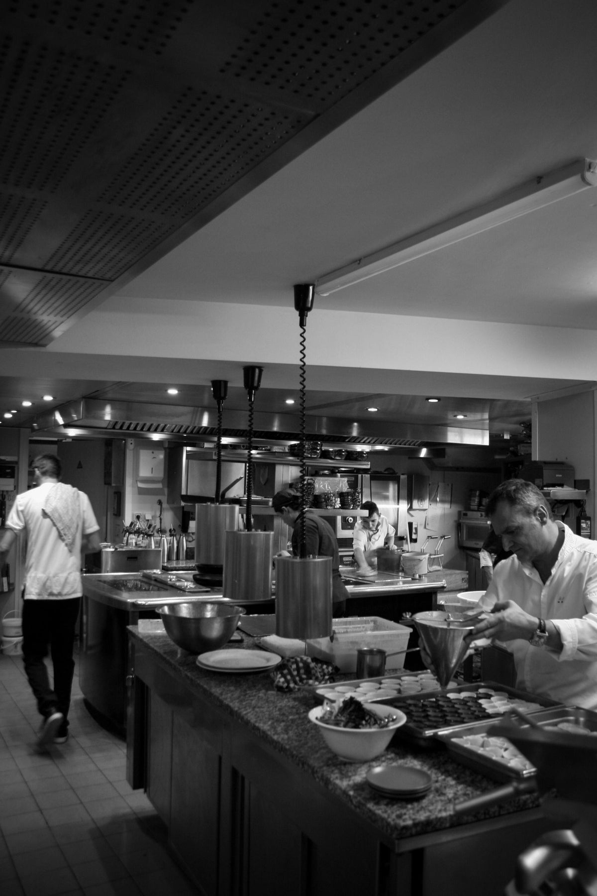 Professionelle Großküche in einem Restaurant